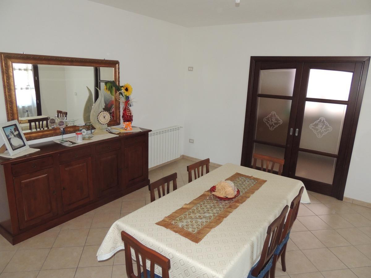 Il Nuraghe Bed and Breakfast Uras Εξωτερικό φωτογραφία